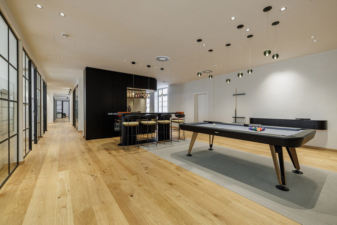 Einladende Empfangsbereiche der Notare Franck & Satzl